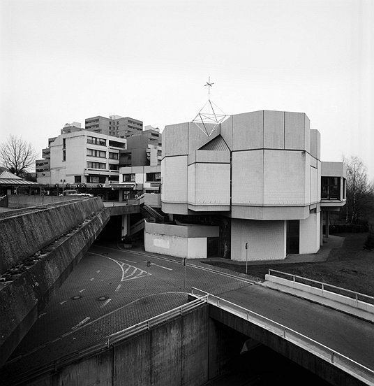 Joachim Schumacher: Kirche in der Stadt / Church in the City