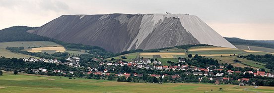 Monte Kali, 2011, 110cm x 325cm