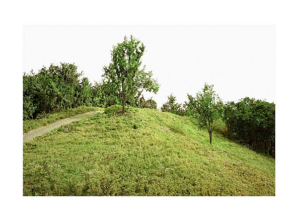 Bschung - Embankment 2011, C-Print 104 x 140 cm